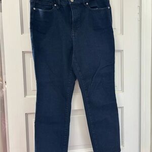 Good American Always Fits Jeans